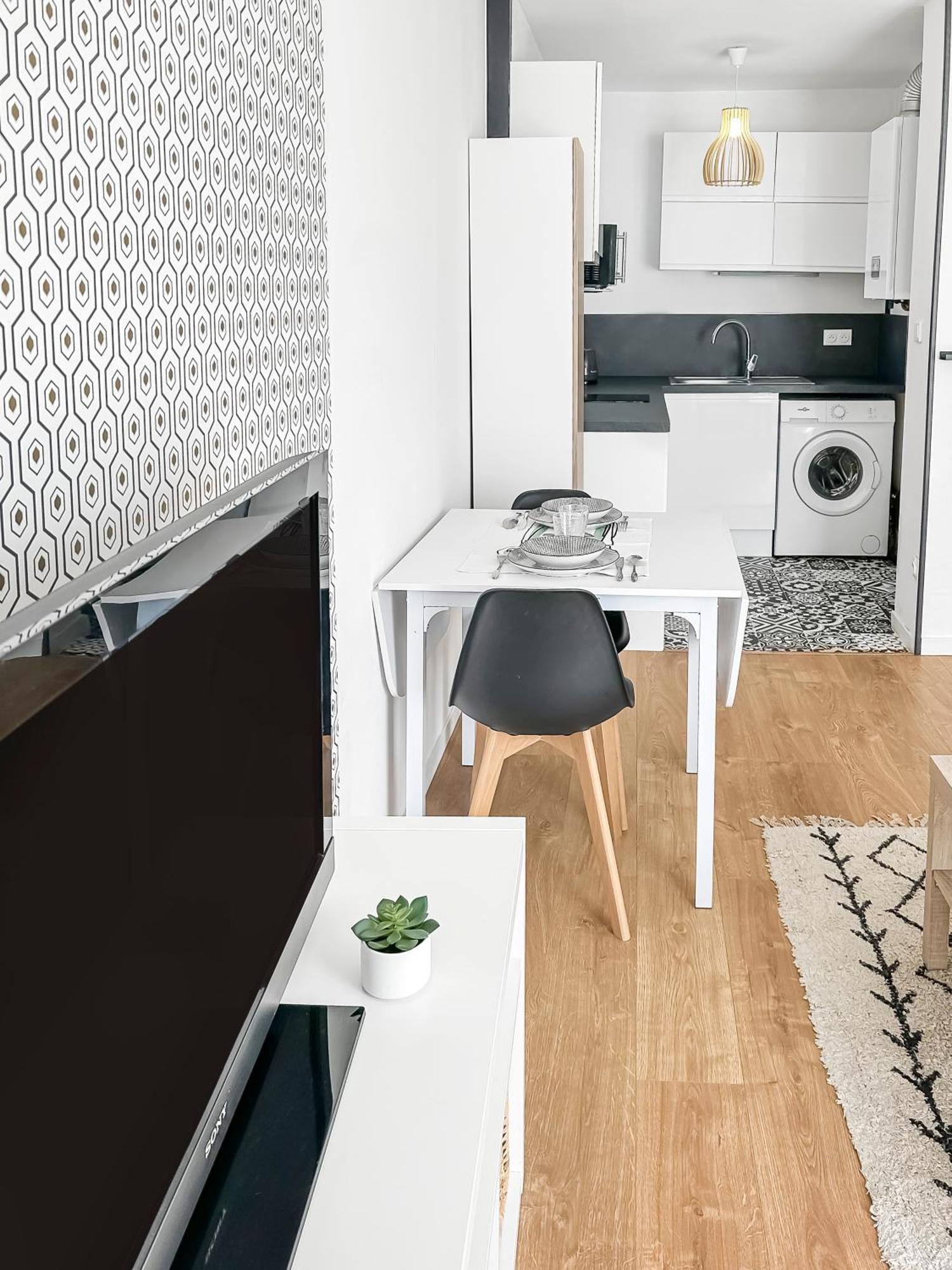 Appartement Lumineux, Wi-Fi Et Parking Prive Niort Buitenkant foto